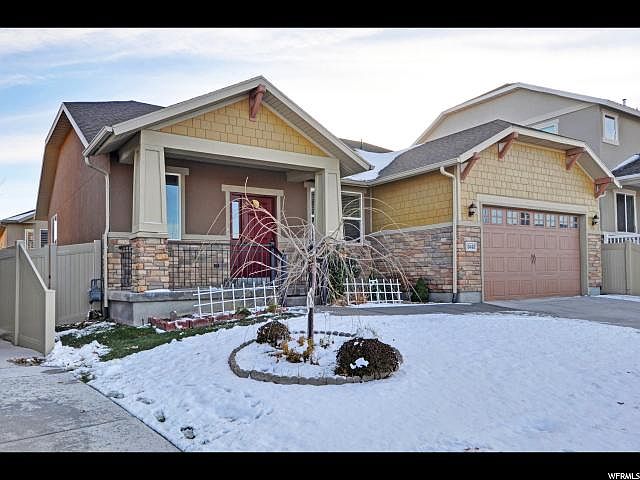 1st image of 5443 W Aylesbury Dr