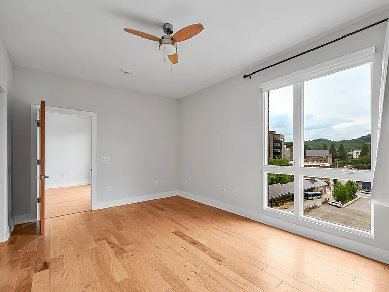 45 Asheland Ave #604 — Photo 8