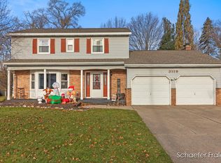 3119 Willow Creek Dr SW, Grandville, MI