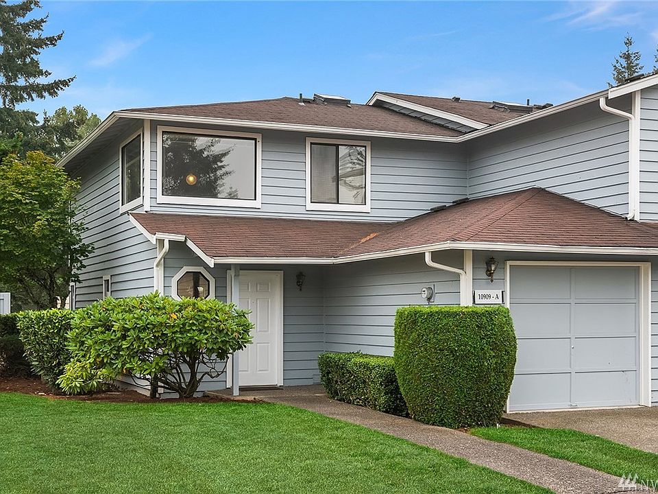 1st image of 10909 SE 250th Ct APT A