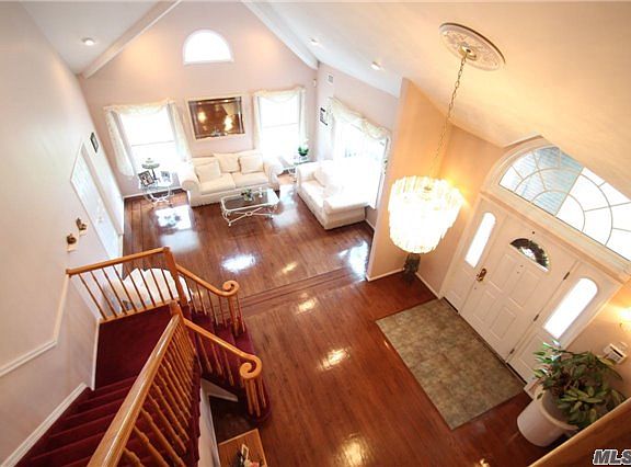 3rd image of 4 Sterling Cir