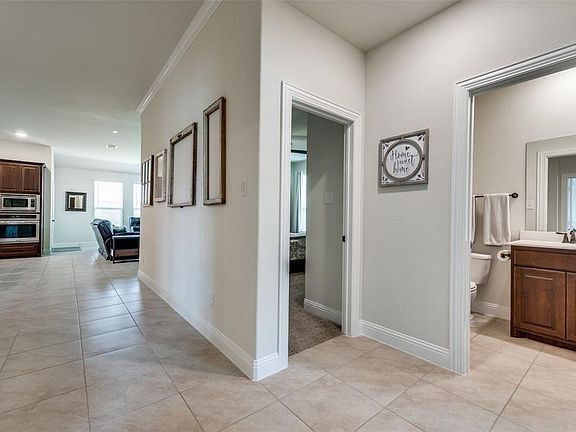 5th image of 1428 Chiva Dr