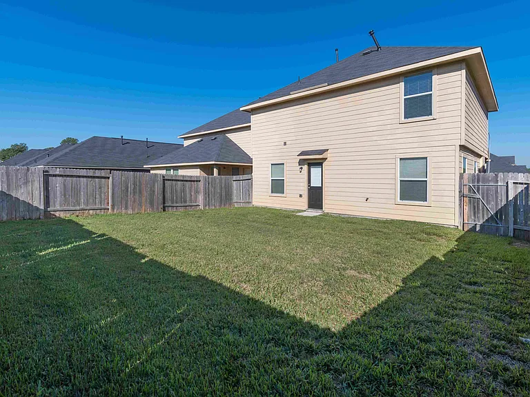 2334 Kolby Way — Photo 5