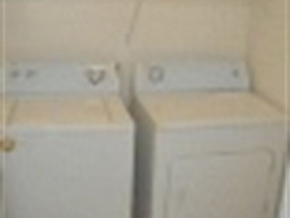 5th image of 4141 E Shapinsay Dr