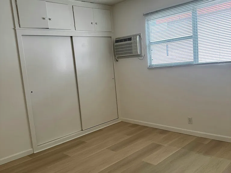 101 E Beacon St #I — Photo 22