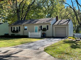 2807 W 73rd Ter, Prairie Village, KS 66208