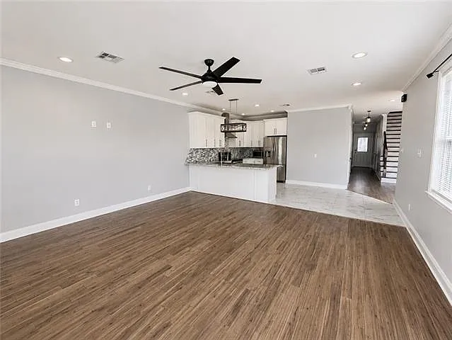 1309 Foy St — Photo 2