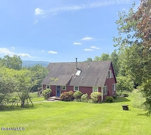 1st image of 324 Oblong Rd