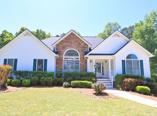 255 Savannah Pl, Douglasville, GA 30134
