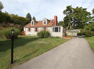 9327 Lake Shore Blvd, Mentor, OH 44060