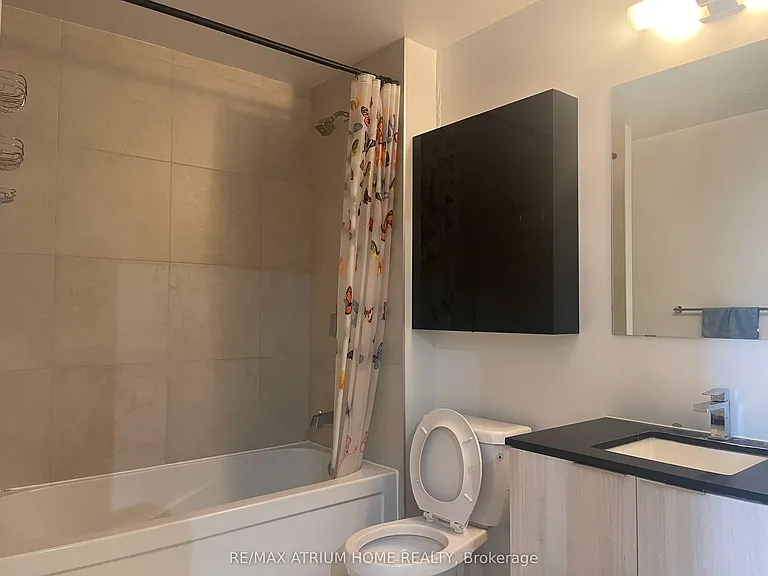 31 Tippett Rd #919 — Photo 9