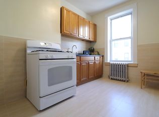 7104 68th St FLOOR 2, Ridgewood, NY 11385