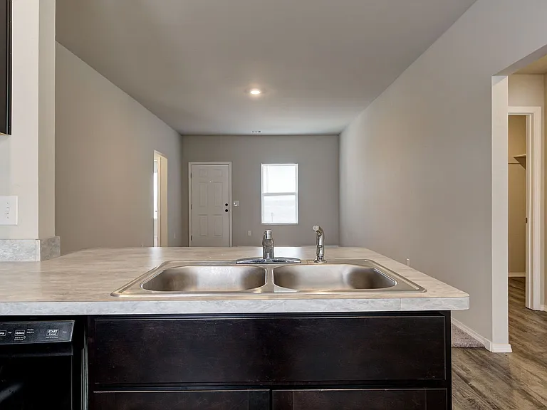 3912 Elm Ridge St — Photo 15