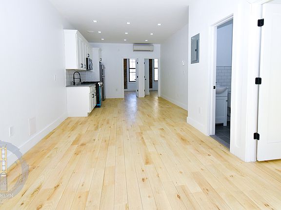 5th image of 962 Dekalb Ave #2B