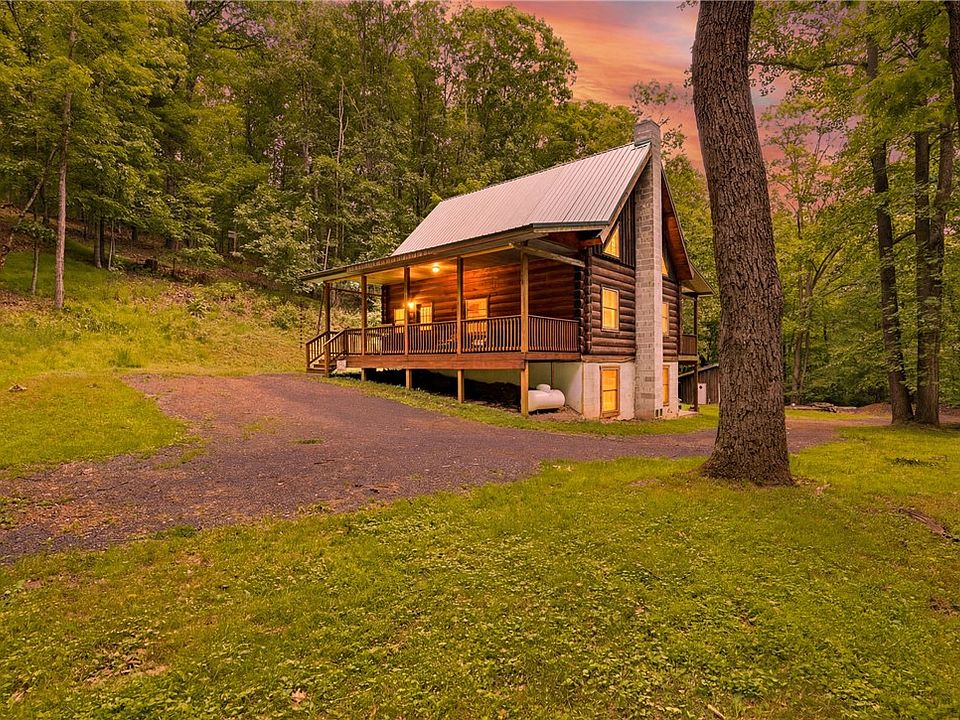 1st image of 390 Logsdon Hollow Rd