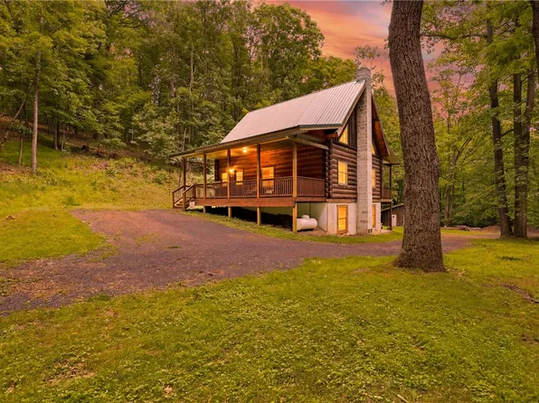 390 Logsdon Hollow Rd, Hyndman, PA 15545