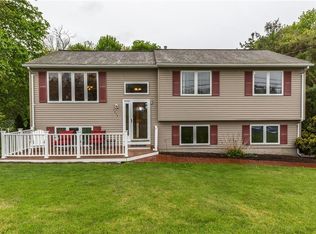 1074 Great Rd, Lincoln, RI 02865