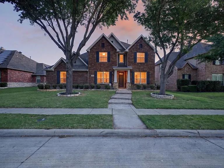 14668 Blakehill Dr — Photo 27