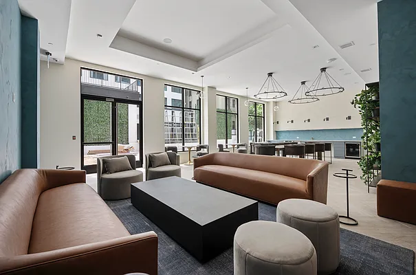 Rented by REAL New York | media 52