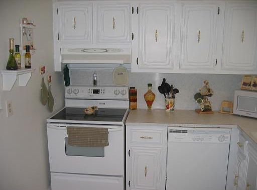 2nd image of 711 Lori Dr APT 312