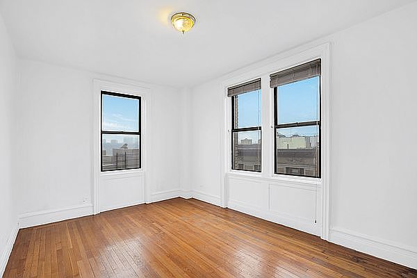 1st image of 3657 Broadway APT 6E