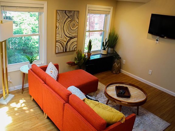 3rd image of 92 Ashland Ave #2G