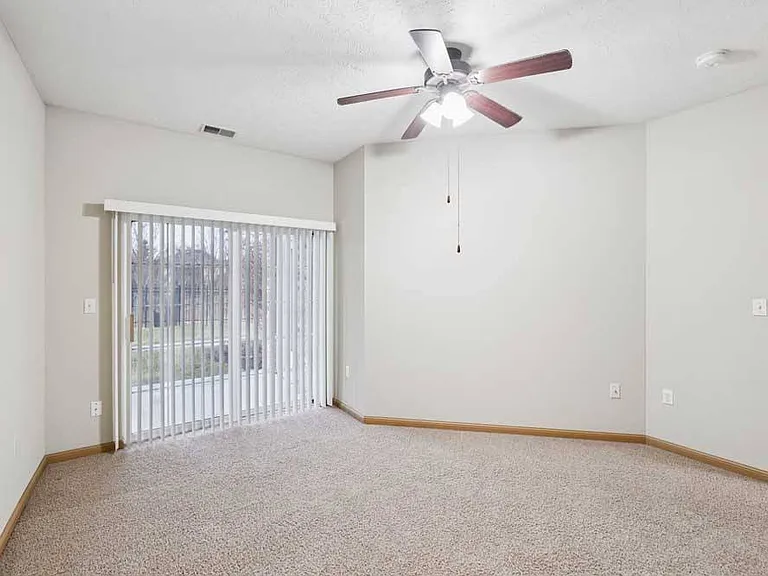 Stone Ridge Estates Apartments & Duplexes — Photo 158