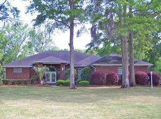 265 Cypress Cove Dr, Eufaula, AL 36027