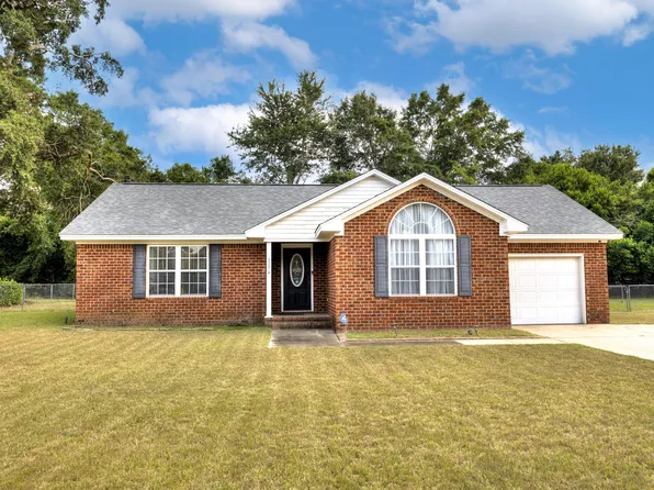 3327B Annie St, Dalzell, SC 29040