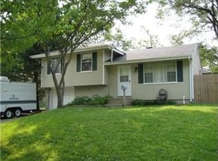 7917 NE 50th St, Kansas City, MO 64119