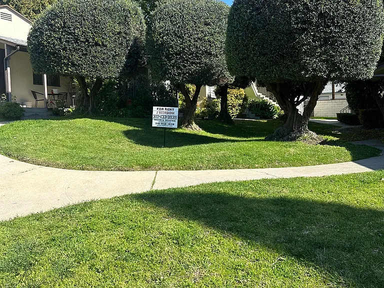 f7124 — Photo 3