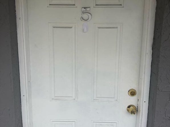 214 N Chestnut Rd UNIT 5