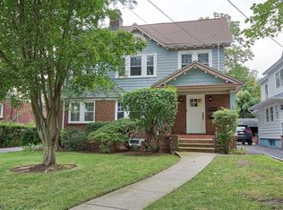 240 Park St, Montclair, NJ 07042