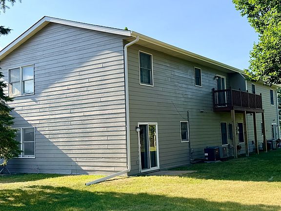 3rd image of 3336 Berwood Ct W #3330