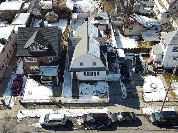3rd image of 109-12 216th St