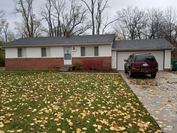 31745 Beverly Rd, Romulus, MI 48174