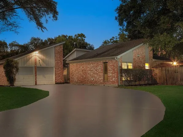19410 Enchantford Court, Spring, TX 77388