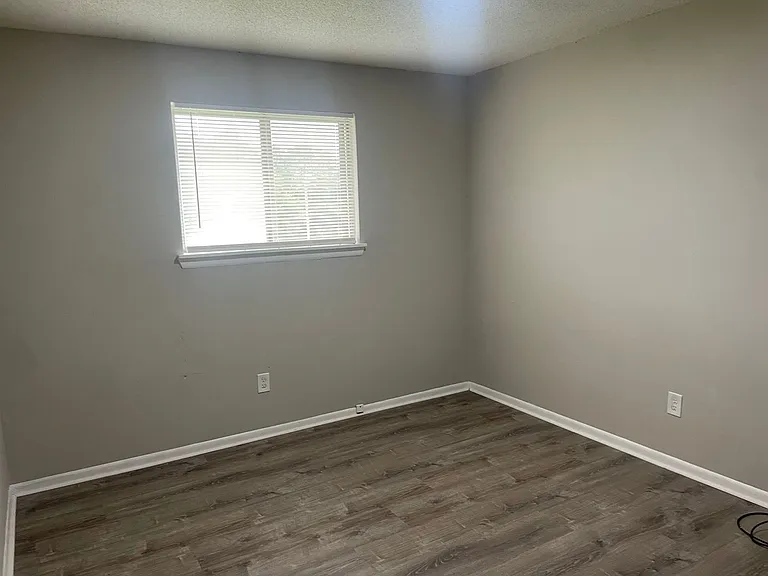 7301 N Moberly Dr #B — Photo 15