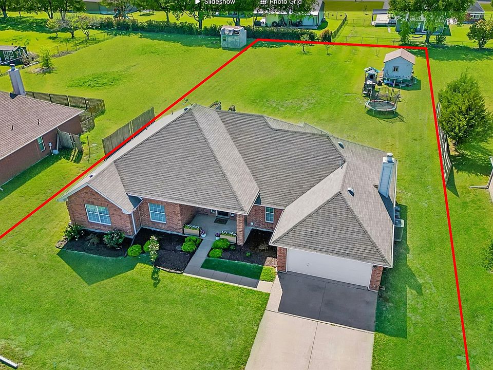 1st image of 1015 Meadow Hill Dr