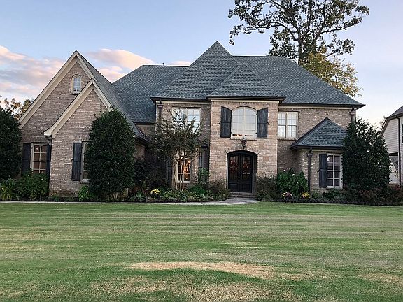 3rd image of 451 Old Hearthstone Ln