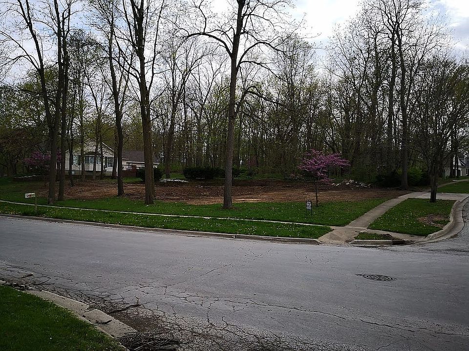 1st image of 1609 Sweetbriar Dr