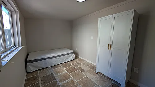 826 S Burlington Ave #G1 Photo 1 826 S Burlington Ave #G1 Photo 1