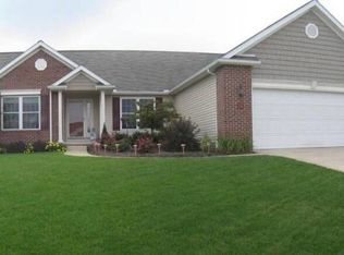 7318 Saratoga Hills Dr NE, Canton, OH 44721