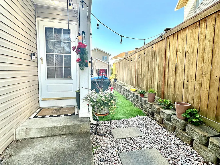 17608 108th Street Ct E — Photo 2