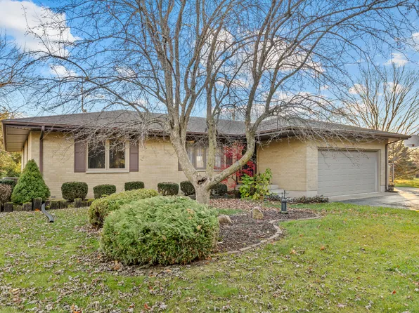 5109 Shattuck Rd, Belvidere, IL 61008