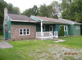 917 Bolt Rd, Glenville, NY 12302