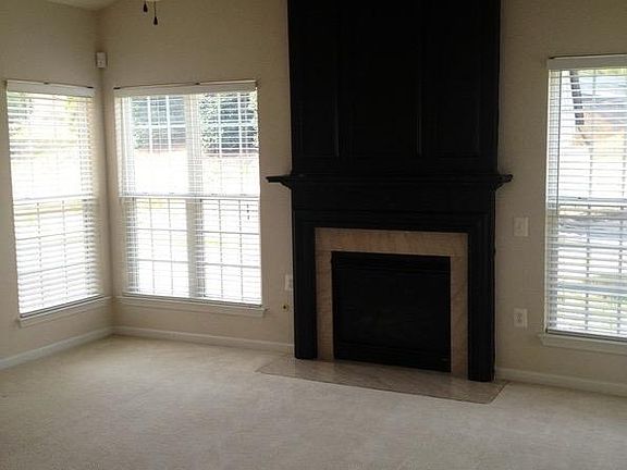 2nd image of 1713 Bastante Ct