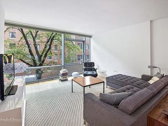 3rd image of 425 W 53rd St APT 308