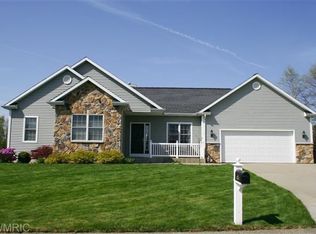 687 Winter Slope, Kalamazoo, MI 49009