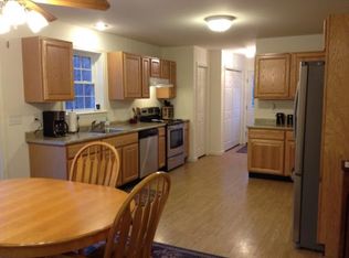 61 Sawyer Rd, Wells, ME 04090